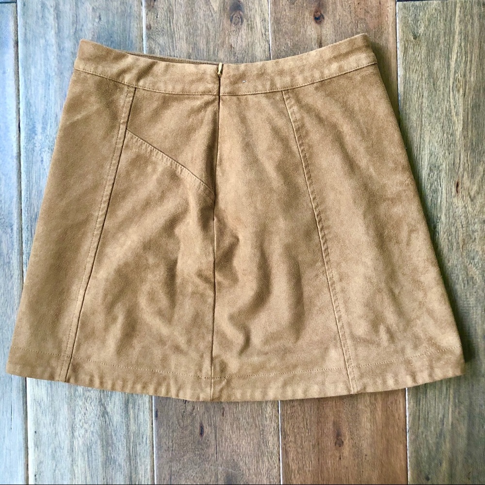 Abercrombie and Fitch skirt - Picture 2 of 4